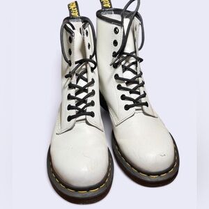 Dr. Martens Women’s White Leather Women's Boots Size 8
